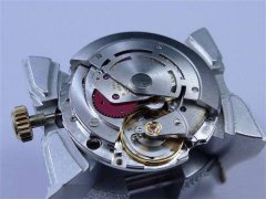 朗·赫纳手表表蒙去哪修