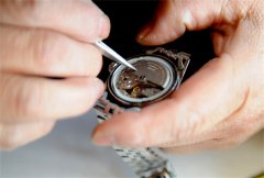 朗赫纳手表走慢了处理技巧大全